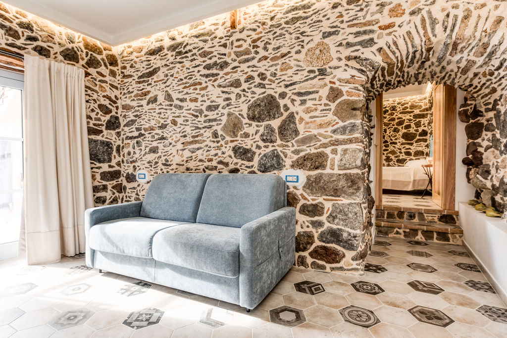 Tzia Rosaria Mansion - Thumbnail 2