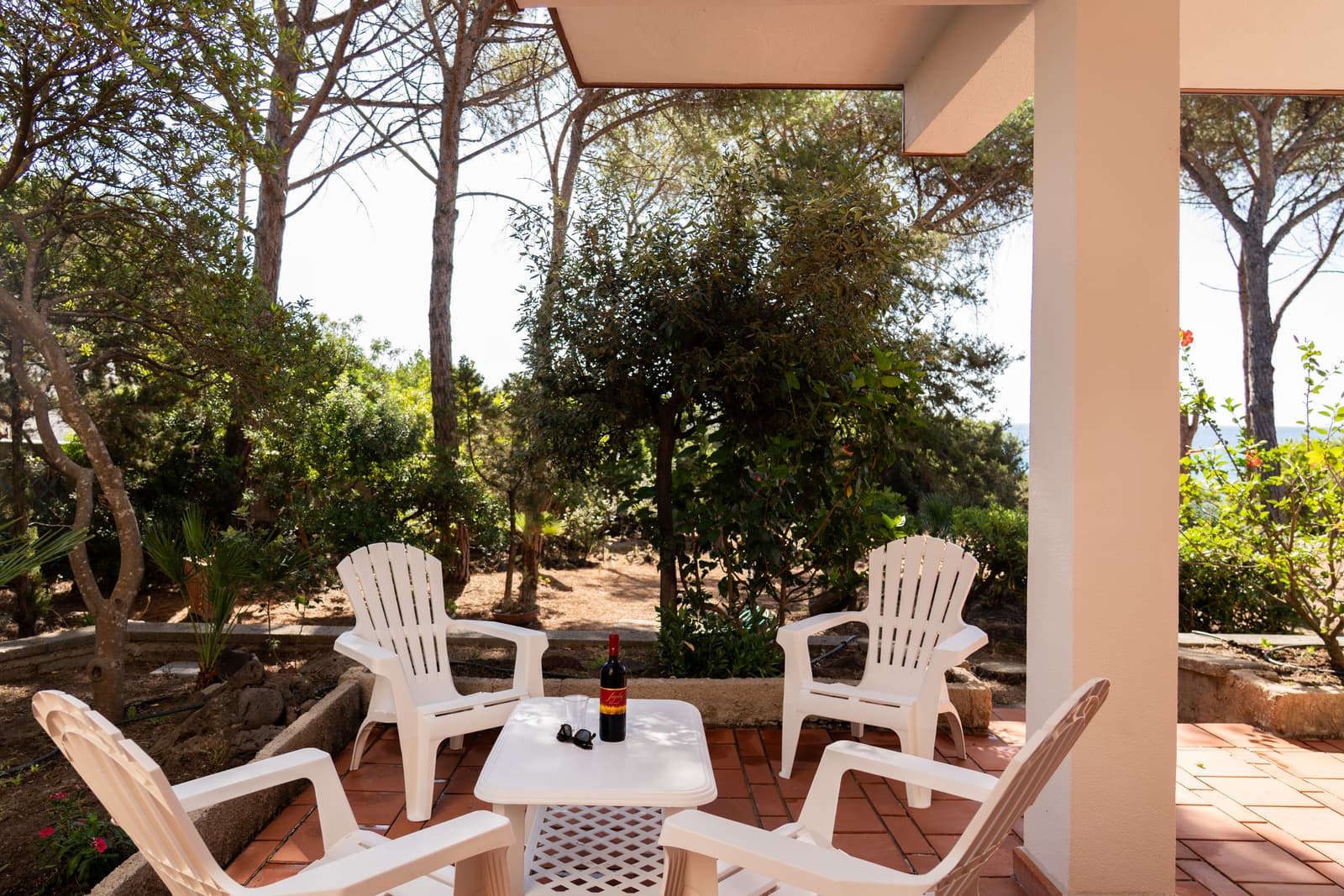Villa Fresia, ground floor with garden by the sea - Thumbnail 3