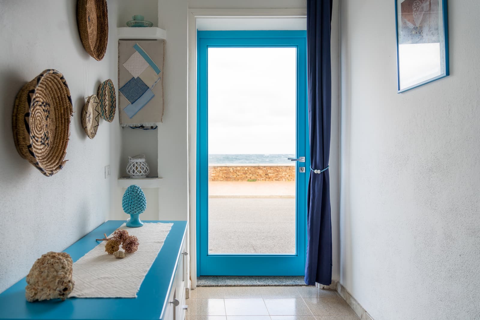 Hübsche Zwei-Zimmer-Wohnung am Meer in Santa Lucia - Thumbnail 3