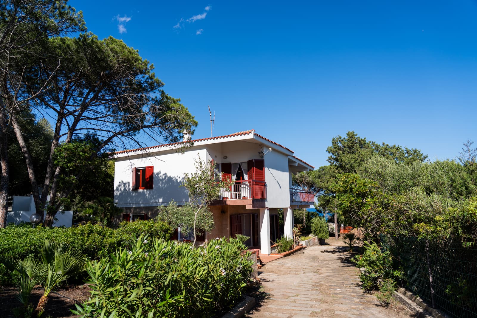 Villa Fresia, ground floor with garden by the sea - Thumbnail 6